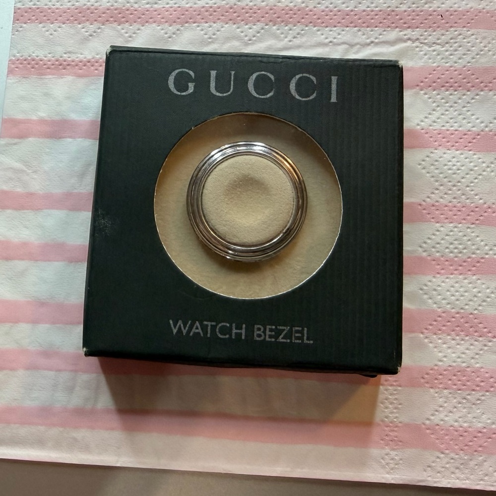 Gucci Silver Watch Bezel